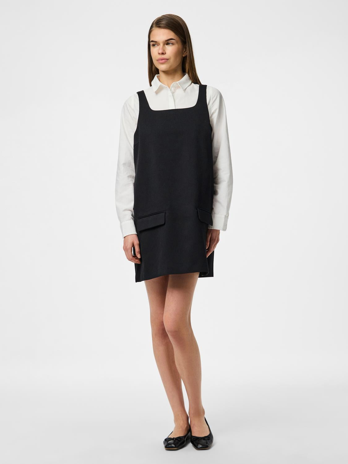 model_shot-front_full